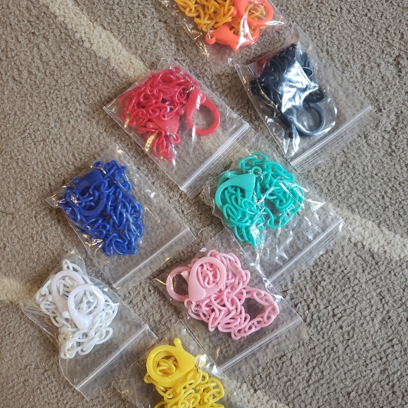 NEW 4 for $25 Face mask Lanyards - Different color options available! - Picture 2 of 3